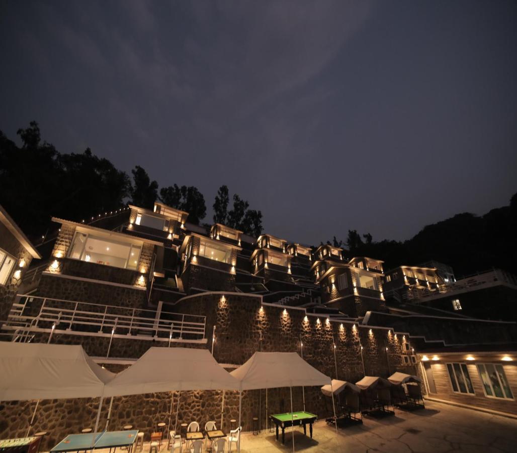 360 South, Khandala Lonavala Ngoại thất bức ảnh